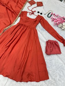 Dernière robe Anarkali brodée en soie Chinon de créateur par FabZone - Product Image 4