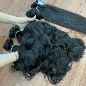 Ventes chaudes 2025, mèches de cheveux humains vierges vietnamiens, alignées sur les cuticules, ondulées naturelles, 100% qualité vierge - Product Image 2