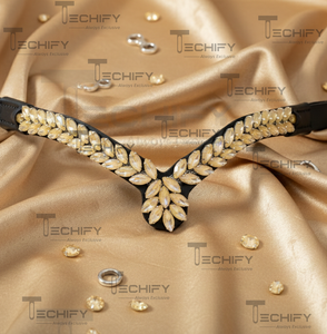 Bandeau de tête de cheval en cuir noir de luxe avec feuille de cristal champagne en forme de V |   Accessoire de bride équestre haut de gamme - Product Image 6