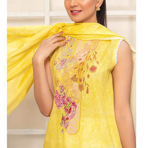 Venta al por mayor 2023 Verano de alta calidad de las mujeres Salwar Kameez Color personalizado tamaño y estilo mejor calidad vestido de césped - Product Image 3