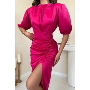 Vestido de Satén Fruncido Color Fucsia - Fucsia - Product Image 4