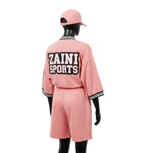 Ensemble short de baseball pour femme, polyester interlock de haute qualité, 180 g/m², rose pâle, logo brodé personnalisé, ensembles pour femmes - Product Image 5