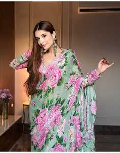 Nouvelle collection de saris de prêt-à-porter de créateur pour les mariages et les fêtes Nouveaux vêtements ethniques indiens et pakistanais - Product Image 3