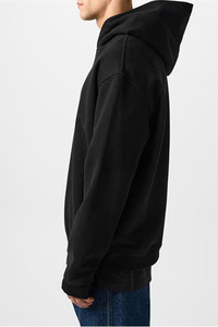 Sudadera con Capucha Negra Sólida Premium Diseñada para Comodidad y Estilo con Silueta Holgada, Cordones Ajustables en la Capucha y Manga Larga - Product Image 2