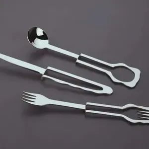 Ensemble de couverts de qualité supérieure en acier inoxydable avec ensembles de couverts finis miroir parfaits pour les événements de mariage et l'utilisation de la vaisselle - Product Image 3