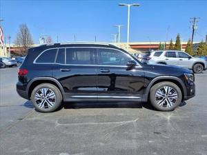 ใช้อย่างประณีต2024 M-ercedes-B-ENZ glb-Class glb 250 4MATIC 4dr SUV AWD - Product Image 6