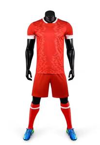Uniforme de fútbol de moda para hombre al por mayor, camiseta de fútbol con pantalones cortos, traje deportivo sólido, entrenamiento, secado rápido, transpirable - Product Image 5