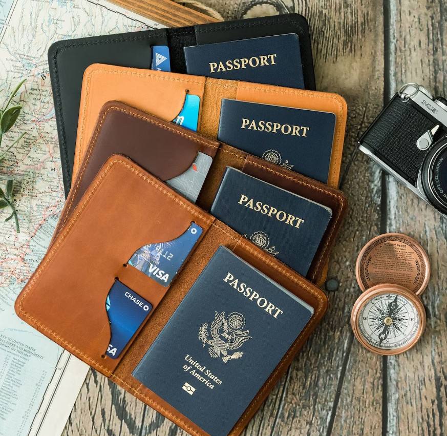 สีน้ำตาล