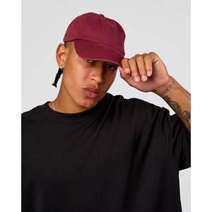 Gorra Ajustada de Sarga de 5 Paneles Estilo Vintage - Visera Curva con Letras y Acabado en Laca Cereza - Product Image 1