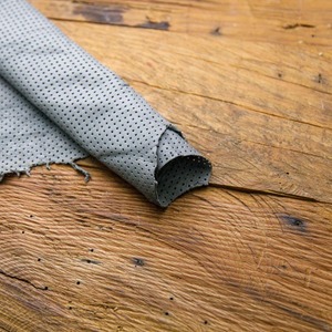 กระเป๋าหนังชุบโครเมียมสีเงินสำหรับผลิตภัณฑ์เครื่องหนังตามสั่งขนาด1ถึง22ตารางฟุต - Product Image 3