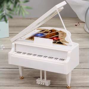 Modelo de plástico creativo, exquisito regalo, piano romántico con luces - Product Image 3