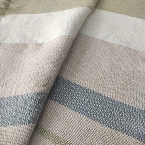 Couverture de lit à motif Jacquard en coton de qualité supérieure Textiles de maison doux et confortables écologiques Matériau chaud et durable - Product Image 2