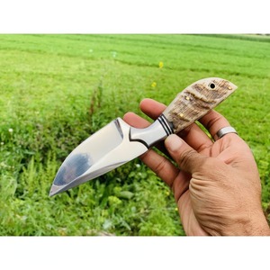 Hecho a mano, hermoso, personalizado, borde recto, cuchillo desollador, mango de cuerno, cuchillos de caza de acero inoxidable, regalo DIY, cazadores, OEM personalizado - Product Image 2