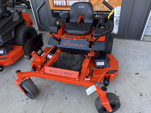Cortacésped de Giro Cero Bad Boyy MZ Magnum 5400 de 54 Pulgadas, 21.5HP Kawasaki FR651V, Modelo 2026, para Uso Residencial, con Transmisión Hydro-Gear EZT-2200 - Product Image 2