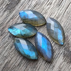 Vente en gros de pierres précieuses labradorite bleue naturelle certifiée IGI Marquise Checker Cut Flat Back Beda Shape All Loose Gemstones - Product Image 6