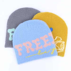 Bajo MOQ Fabricante de gorros personalizados Logotipo grande Diseño gráfico Streetwear Winter Skull Cap Skully Hat Jacquard Knitted Y2K Beanie - Product Image 1