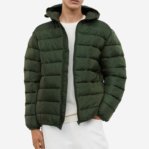 Vente en gros de vestes et manteaux d'extérieur en duvet surdimensionnés pour hommes avec logo personnalisé Veste d'hiver en duvet avec impression OEM - Product Image 2