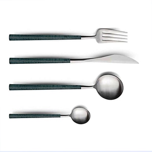 Cubiertos DE BODA pulidos de plata de acero inoxidable de tendencia a precio barato Juego de cubiertos de metal para eventos especiales Cena - Product Image 1