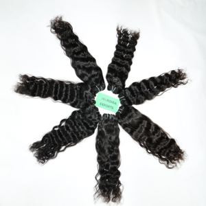 Extensions de cheveux vierges indiennes de couleur noire naturelle, alignées sur les cuticules, non traitées chimiquement, mèches ondulées, cheveux humains bruts du temple - Product Image 6