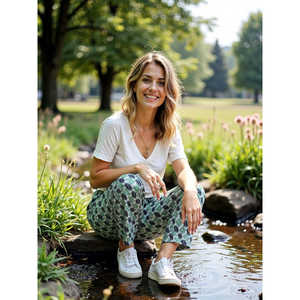 Pijama Evolve para Mujer, de Algodón Suave Estampado, con Cintura Ajustable, Bolsillos Laterales y Estilo Tejido Adorable - Product Image 4