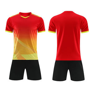 Combinaison de football respirante à séchage rapide de haute qualité pour adultes uniformes de football à manches courtes de couleur unie - Product Image 2