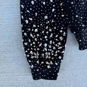 Sudadera con Capucha Corta Personalizada de Felpa Francesa con Logotipo Serigrafiado, Pedrería Completa de Cristal, Cierre de Cremallera, para Mujer, Transpirable - Product Image 4