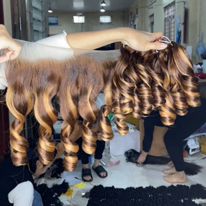 ไฮไลท์สีด้วยเนื้อเด้งจากการต่อผมเวียดนาม - Product Image 6