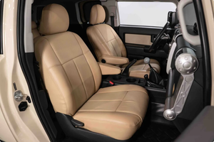 VOITURE D'OCCASION À CONDUITE À GAUCHE |   Conduite à droite |   Toyota FJ Cruiser 2010, 44 000 km, édition spéciale TrailSS - Product Image 5