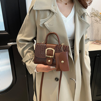 Tas Selempang PU Fashion Model Terbaru Musim Dingin untuk Wanita, Tas Bahu/Crossbody dengan Bukaan Terbuka dan Dompet Kecil
