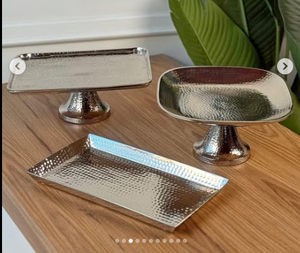 Vente en gros Inde de plateaux décoratifs de luxe en métal doré et argenté en acier inoxydable avec bols en forme de fleur polie brillante - Product Image 3