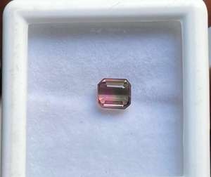 Tourmaline bio naturelle découpée, extraite de la terre. - Product Image 3