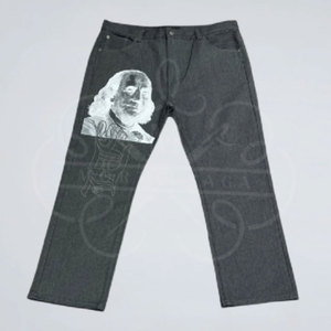 ALOCS COUGH SYRUP Cough Syrup Jeans Pantalones de chándal Jeans de hombre Hip-hop Jeans Pantalones de mezclilla estampados - Product Image 5