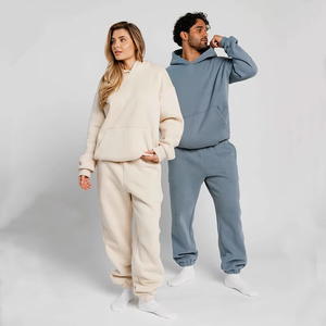 Sudadera con capucha extragrande personalizada para mujer, con estampado, de algodón y poliéster, con bolsillo frontal tipo canguro y cordón ajustable, estilo urbano. - Product Image 2