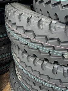 ยางรถยนต์มือสองขายส่งแบบตู้คอนเทนเนอร์ รถยนต์นั่งส่วนบุคคล รถ SUV รถบรรทุกขนาดเล็ก และรถบรรทุก ขนาดคละกัน - Product Image 1