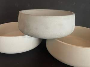 Bol à salade de fruits en résine fait à la main de haute qualité Style moderne écologique multicolore rond décoration de la maison ange haut grande taille - Product Image 3