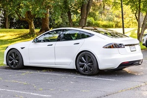 ( F&3 ) รถเทสล่า โมเดล เอส ลองค์เรนจ์ ปี 2022 มือสอง - Product Image 2