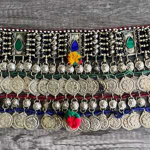 2024 Beautiful Style <b>Jewelry</b> for Women <b>Indian</b> Bollywood Style Traditional Wedding Complete Bridal <b>Jewelry</b> <b>Set</b> Available for Sale - Product Image 6