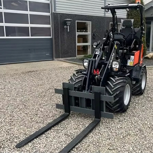 รถตักล้อยางขนาดเล็ก Kubota RT150-2 รุ่นใหม่ ขับเคลื่อน 4 ล้อ ระบบไฮดรอลิก HYDAC รับประกัน 2 ปี ประสิทธิภาพสูง ใช้งาน 38 ชั่วโมง รถตัวอย่างจากฝรั่งเศส - Product Image 4