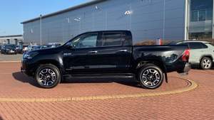 TOYOTA HILUX - Product Image 4