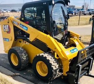 Compre Cargadoras Compactas CAT 2462D3 Nuevas y Usadas de 2022, de 9 Toneladas, con Motor Caterpillar de 55-75KW para Construcción a Precios Económicos - Product Image 3