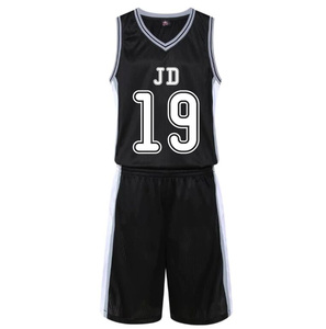 Uniformes de Baloncesto Personalizados al por Mayor, Conjuntos de Uniformes Unisex de Alta Calidad, Impresión por Sublimación, Transpirables, Opciones de Tallas Grandes para Adultos, 100% - Product Image 1
