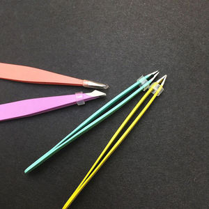 Pinzas para Cejas de Acero Inoxidable de Alta Calidad con Logotipo Personalizado, Punta Inclinada, Ligeras y Ecológicas, OEM Disponible - Product Image 5