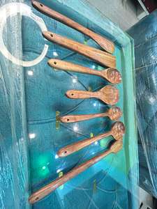 Cucharas de madera de lujo con agarre cómodo de 7 piezas para cocinar utensilios suaves para fiestas y uso diario - Product Image 2