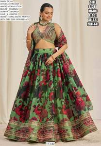 Nouvelle collection de lehenga choli en organza de créateur, tenue de soirée moderne avec imprimé floral numérique, travail de zari, de dori et de paillettes - Product Image 6