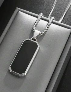 Cadeau d'anniversaire pour hommes hypoallergénique métal géométrique Rectangle pendentif collier à la mode Long Bar Style - Product Image 2