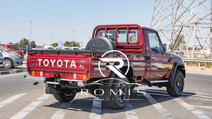 Land Cruiser LC79 Pickup 2022 4.2L 4x4 Diesel Cabina Singola 6 Posti Cerchi R18 Aria Condizionata Manuale Guida a Sinistra Sedili in Pelle Alluminio - Product Image 6