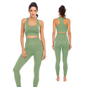 Proveedor verificado de Alibaba Ropa de gimnasio de yoga para mujer Conjuntos de 2 piezas Listo para enviar Sin costuras Corto Sólido Flaco Ecológico Secado rápido - Product Image 1