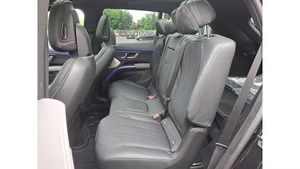 Mercedes-Benz EQS 450 4MATIC SUV 2023 d'occasion en excellent état - Product Image 3