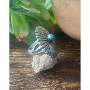 Navajo-Made Fine Jewelry Kingman Turquoise & Sterling <b>Silver</b> <b>Statement</b> <b>Ring</b> Size 6.25 for Everyday Wear - Product Image 3