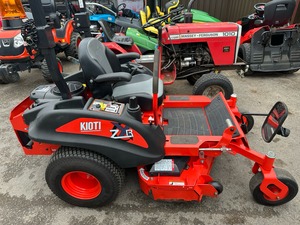 Kioti ZXR EU-HEAVY DUTY 48 d'occasion, à déplacement zéro, avec décharge latérale ou fonction mulching. Tondeuses à gazon autoportées - Product Image 4